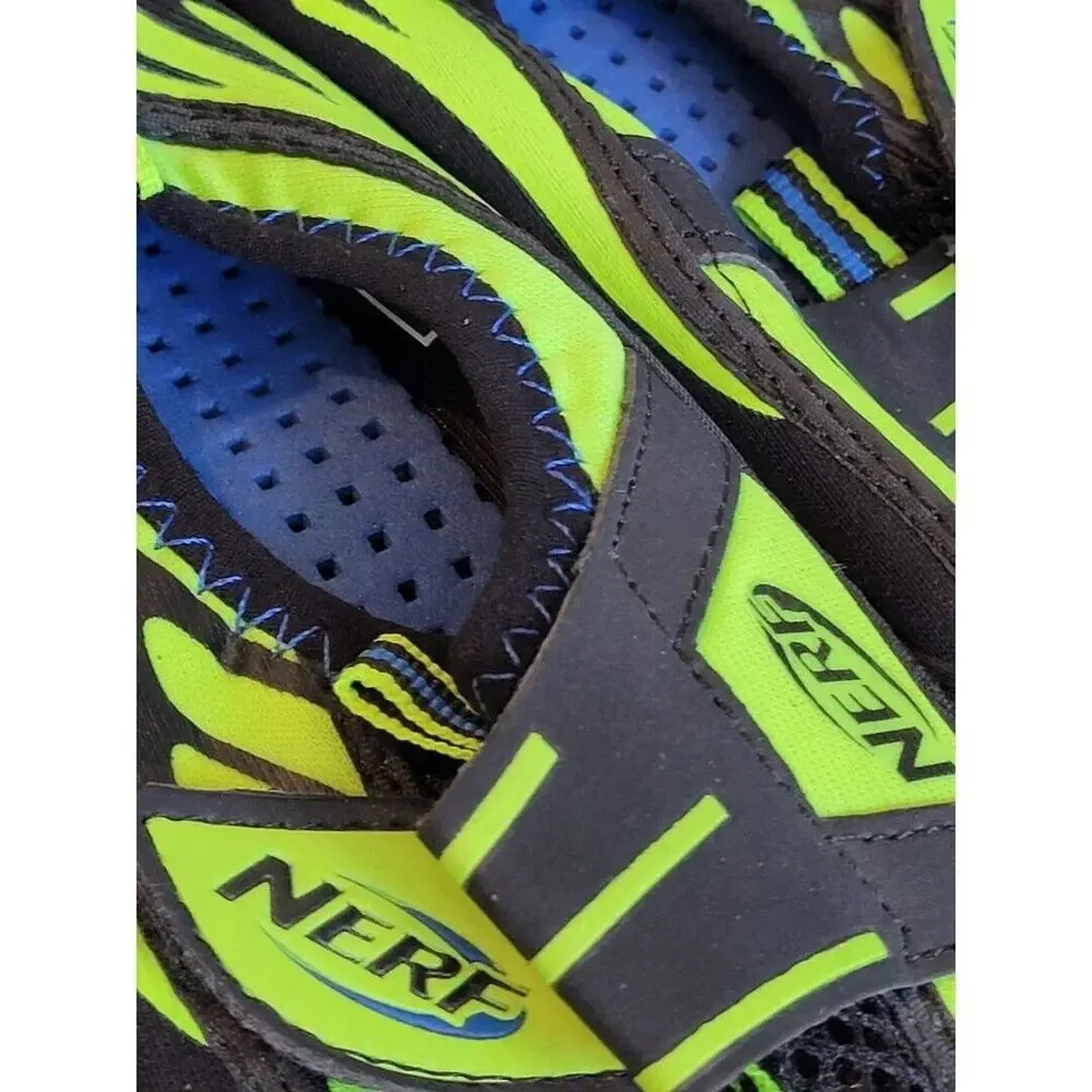 Large Youth (2/3) Nerf Toed Shoes Black Neon Green Water Beach Shoes New